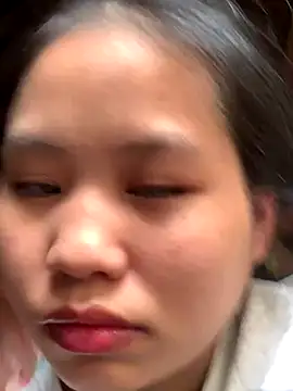 Snapshot of Miuu-Miuu chatting on 10-23-25, 07:51 Miuu-Miuu online show from 10-23-25, 07:51