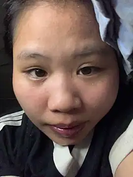 Snapshot of Miuu-Miuu chatting on 11-03-25, 02:29 Miuu-Miuu online show from 11-03-25, 02:29