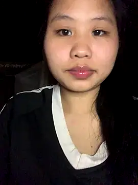 Snapshot of Miuu-Miuu chatting on 11-05-25, 03:12 Miuu-Miuu online show from 11-05-25, 03:12