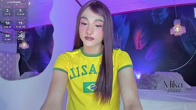 Snapshot of Mika__velvet chatting on 03-09-26, 08:46 Mika velvet online show from 03-09-26, 08:46