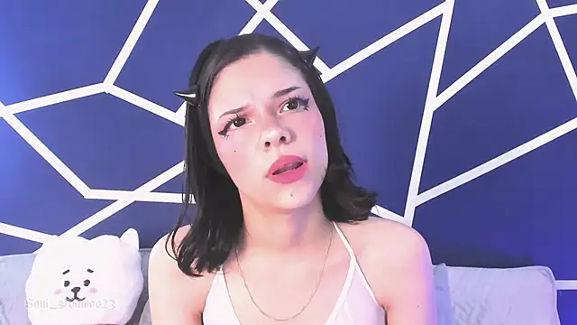 Snapshot of soni_ponwoo chatting on 02-22-26, 08:35 soni ponwoo online show from 02-22-26, 08:35