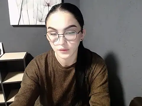 Snapshot of venta_fiore chatting on 10-28-25, 07:23 venta fiore online show from 10-28-25, 07:23