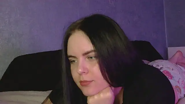 Snapshot of eBellka chatting on 10-30-25, 06:30 eBellka online show from 10-30-25, 06:30