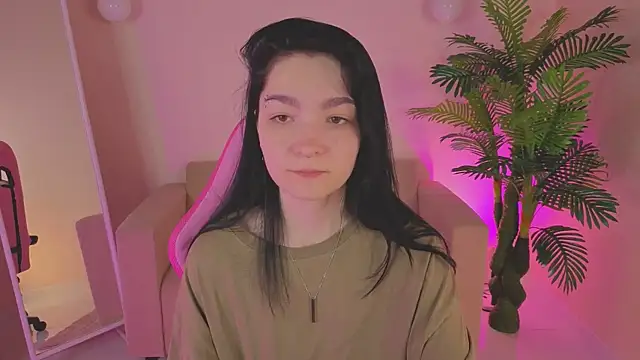 Snapshot of Linda_Sweetiest chatting on 12-16-25, 12:48 Linda Sweetiest online show from 12-16-25, 12:48