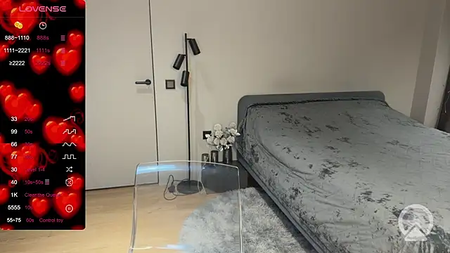 Snapshot of majestic_madam chatting on 02-06-26, 12:59 majestic madam online show from 02-06-26, 12:59