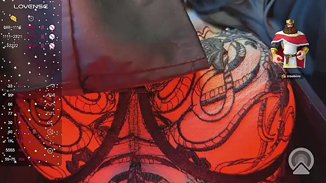 Snapshot of majestic_madam chatting on 03-01-26, 01:40 majestic madam online show from 03-01-26, 01:40