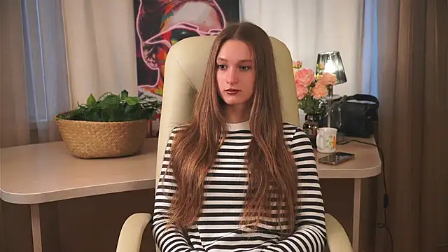 CharaDuff online show from 10-24-25, 05:37