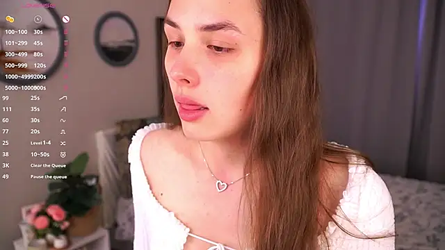 LeonoraWoods online show from 11-09-25, 06:01