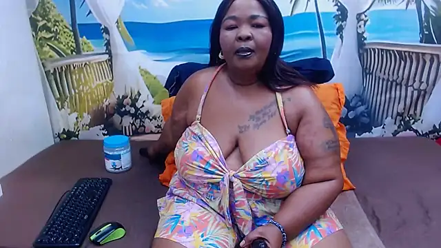 Snapshot of MatureMilfxxx chatting on 04-29-26, 05:17 MatureMilfxxx online show from 04-29-26, 05:17
