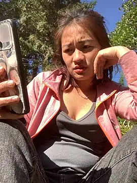 Snapshot of Lara-11 chatting on 11-26-25, 02:45 Lara-11 online show from 11-26-25, 02:45