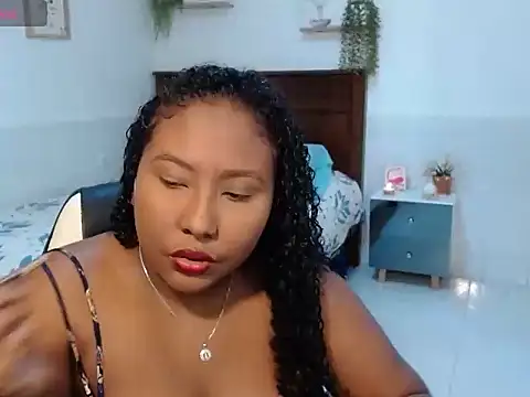 Snapshot of KaroldelaTorree chatting on 10-25-25, 03:07 KaroldelaTorree online show from 10-25-25, 03:07