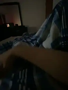 Snapshot of llllllllIIIll chatting on 02-15-26, 07:51 llllllllIIIll online show from 02-15-26, 07:51