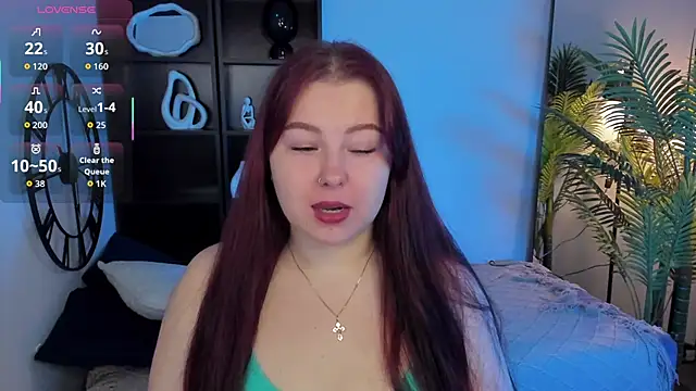 Snapshot of EffyBlush chatting on 11-08-25, 01:33 EffyBlush online show from 11-08-25, 01:33