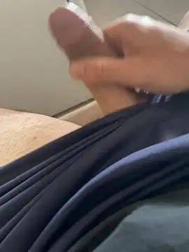 Gduende7 online show from 11-27-25, 02:52