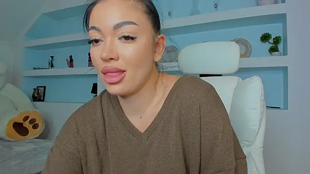 juliexxx online show from 11-06-25, 07:04