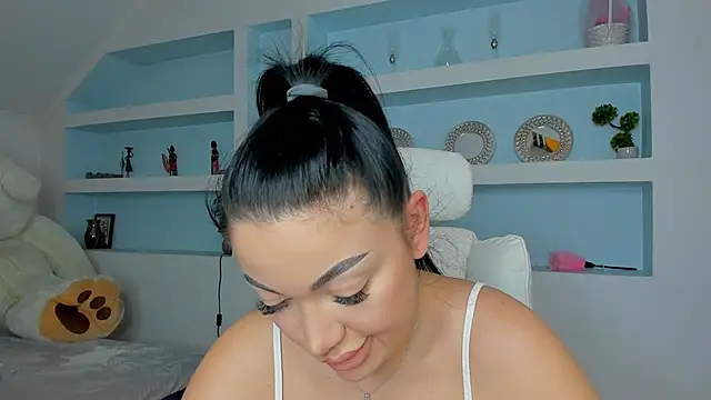 Snapshot of juliexxx chatting on 01-17-26, 06:55 juliexxx online show from 01-17-26, 06:55