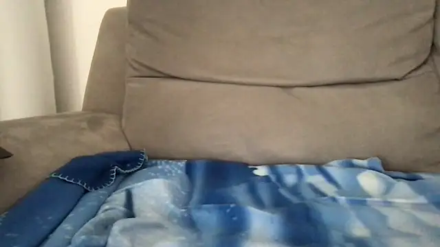 Snapshot of LukaShyGuy chatting on 11-13-25, 10:47 LukaShyGuy online show from 11-13-25, 10:47