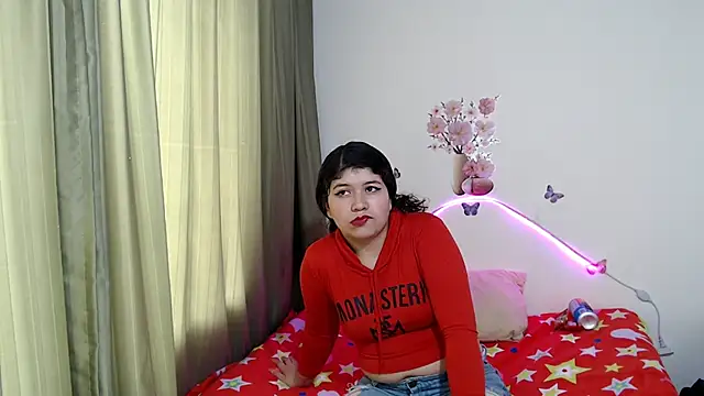 Snapshot of BRYXS1 chatting on 10-30-25, 07:03 BRYXS1 online show from 10-30-25, 07:03