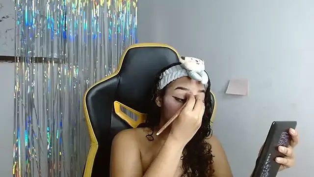 emily stars1 online show from 12-21-25, 10:39