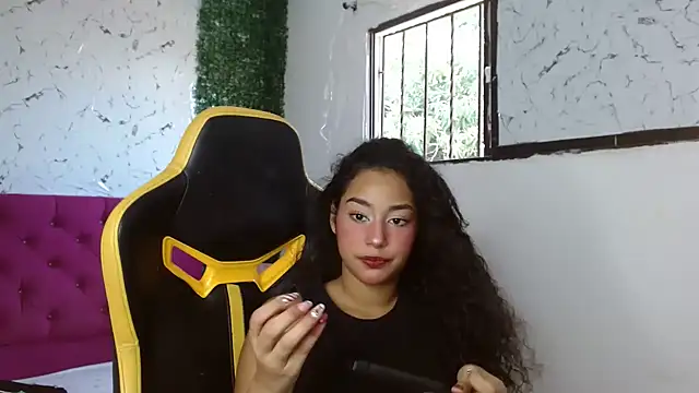 emily stars1 online show from 01-14-26, 06:35