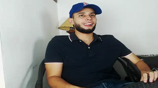 Maxcole 07 online show from 11-02-25, 08:44