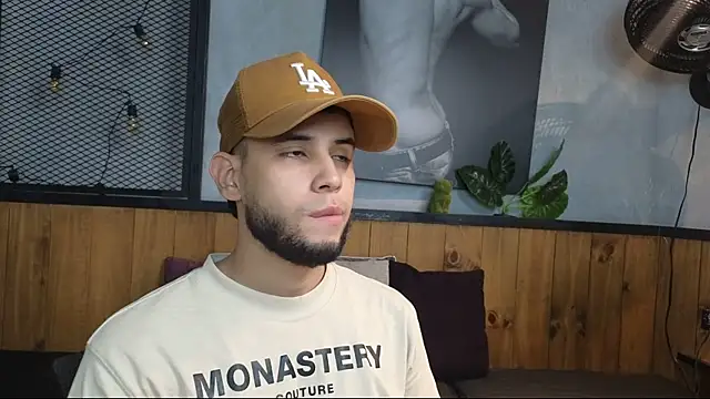 Maxcole 07 online show from 12-03-25, 08:51