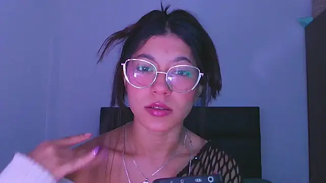 Snapshot of LissyM chatting on 11-14-25, 05:11 LissyM online show from 11-14-25, 05:11