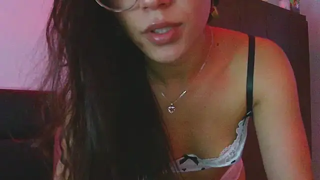 Snapshot of LissyM chatting on 12-16-25, 08:58 LissyM online show from 12-16-25, 08:58