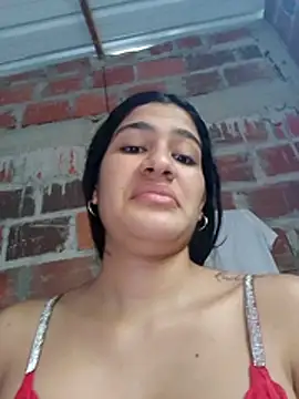 Snapshot of dirty-hot-girl-xxx chatting on 12-16-25, 01:05 dirty-hot-girl-xxx online show from 12-16-25, 01:05