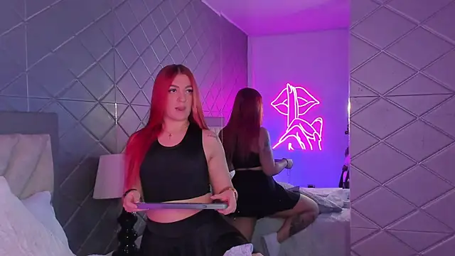 Snapshot of Ariianna_Cooper chatting on 01-08-26, 07:43 Ariianna Cooper online show from 01-08-26, 07:43