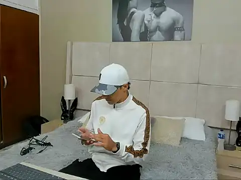 jupiter 333 online show from 12-05-25, 05:42