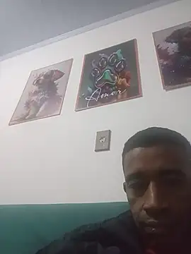 Snapshot of juniordotado87 chatting on 07-09-26, 12:37 juniordotado87 online show from 07-09-26, 12:37