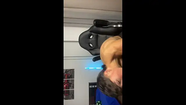 JUSTIN JHONS online show from 11-21-25, 03:38