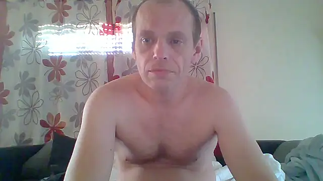 Snapshot of tommy3300 chatting on 01-17-26, 08:41 tommy3300 online show from 01-17-26, 08:41