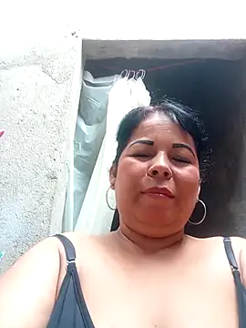 mother2-divorced online show from 11-21-25, 01:32