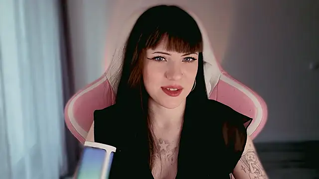 Snapshot of astra_rift chatting on 07-10-26, 04:20 astra rift online show from 07-10-26, 04:20