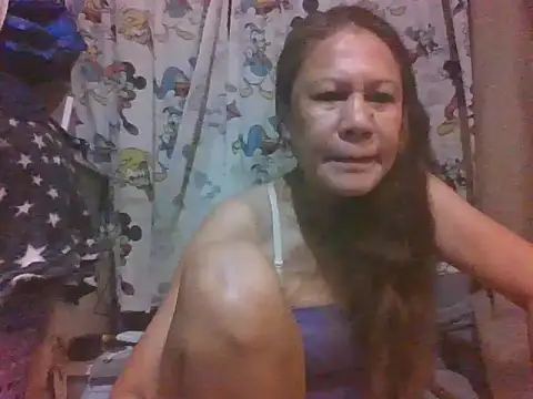 Snapshot of honeykoh chatting on 11-10-25, 10:36 honeykoh online show from 11-10-25, 10:36