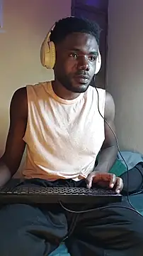 Suamyst 25 online show from 03-24-26, 05:34