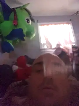 BulbasaurIsmettv online show from 11-05-25, 01:11