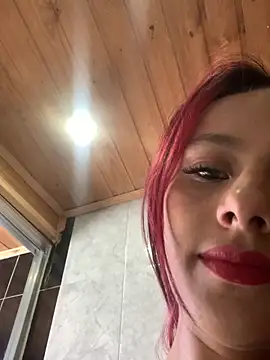 Emilyy-18 online show from 11-08-25, 06:29