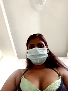 Snapshot of royalgirl321 chatting on 11-05-25, 02:39 royalgirl321 online show from 11-05-25, 02:39