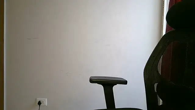 Snapshot of lustyruhh chatting on 05-03-26, 05:24 lustyruhh online show from 05-03-26, 05:24