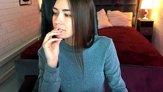 Snapshot of lollyrais chatting on 12-22-25, 03:20 lollyrais online show from 12-22-25, 03:20