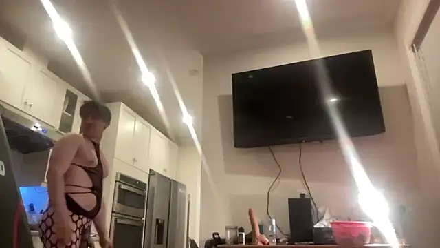 Snapshot of andrenoma427 chatting on 12-21-25, 02:30 andrenoma427 online show from 12-21-25, 02:30