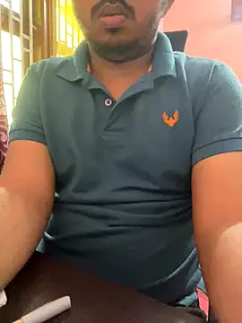 Snapshot of yourfav_91 chatting on 12-02-25, 07:25 yourfav 91 online show from 12-02-25, 07:25