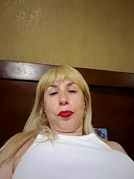 Snapshot of SelinaLovqx chatting on 07-08-26, 06:34 SelinaLovqx online show from 07-08-26, 06:34