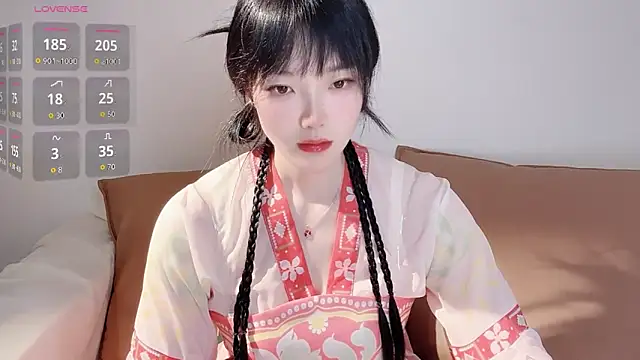 upoo7lt online show from 04-10-26, 02:39