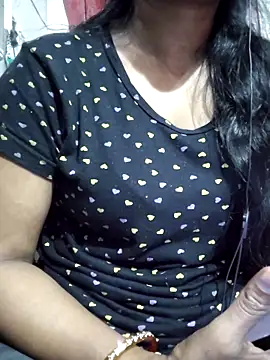 Snapshot of Ezabelljohn chatting on 02-19-26, 03:30 Ezabelljohn online show from 02-19-26, 03:30