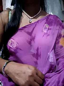 Snapshot of Ezabelljohn chatting on 03-10-26, 04:45 Ezabelljohn online show from 03-10-26, 04:45