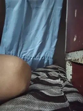 Ezabelljohn online show from 07-12-26, 08:55